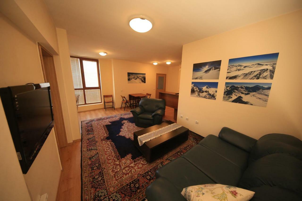 Cozy Apartment Next To Gondola Bansko Exterior foto