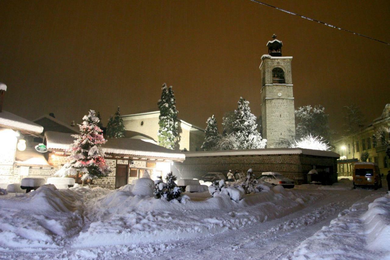 Cozy Apartment Next To Gondola Bansko Exterior foto